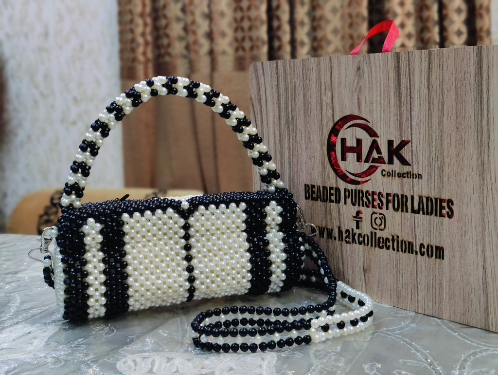 White&Black Bridal Purse
